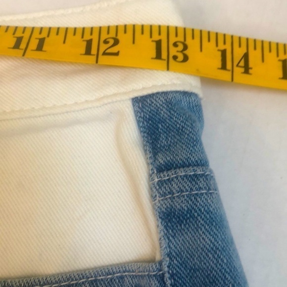 PacSun Women’s Color block High Waist 5 Button Fly Denim Jean Mom Shorts Sz 24 - Picture 12 of 13